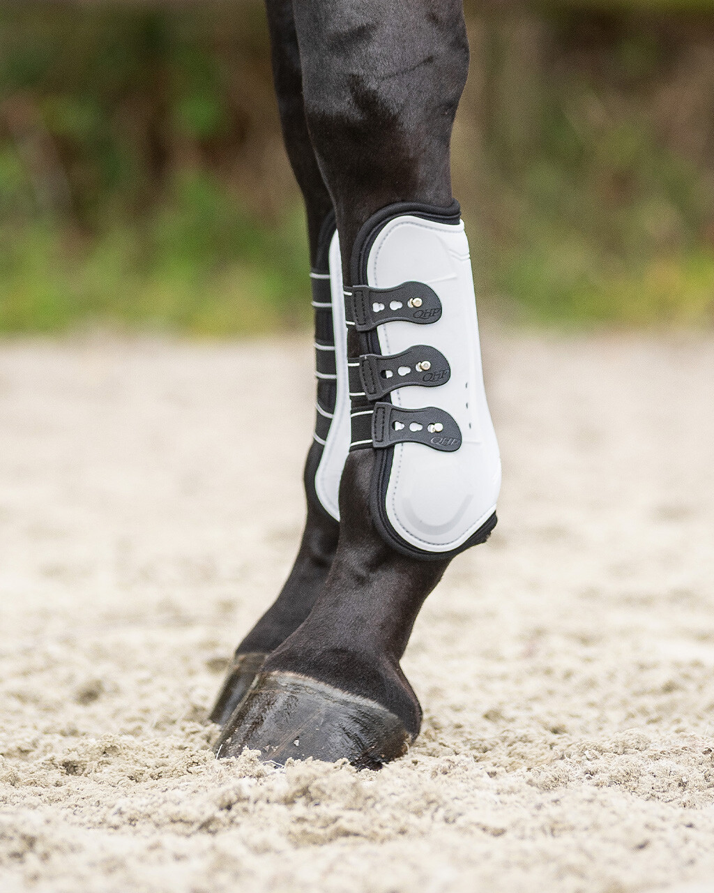 Přední kamaše QHP Champion, bílá