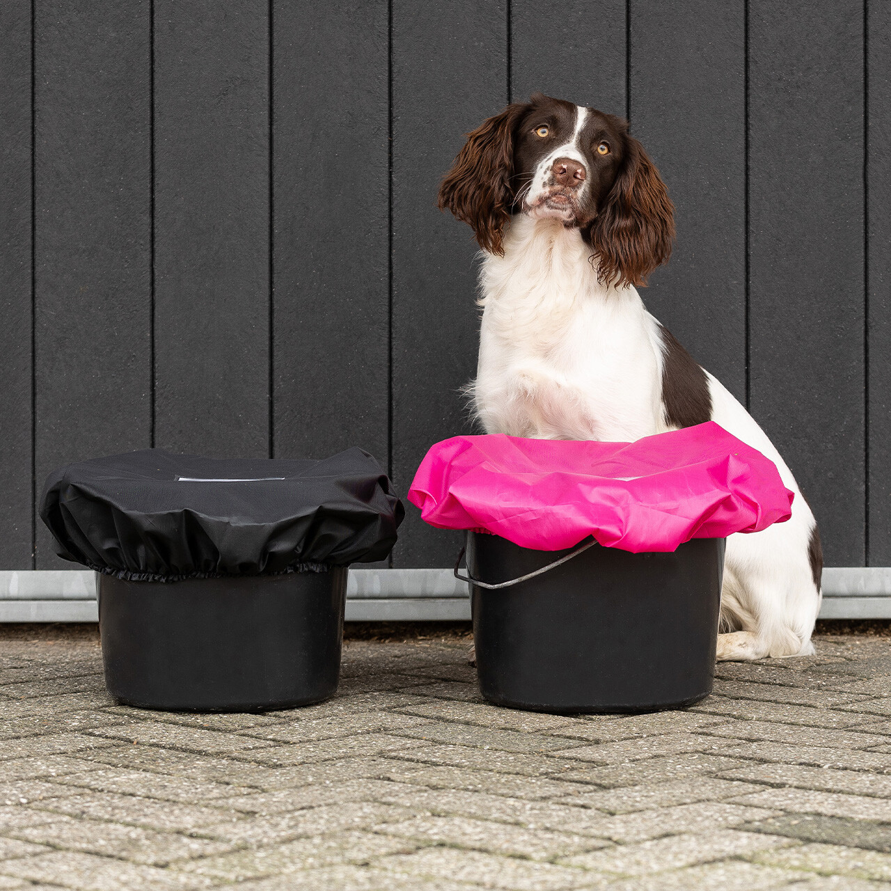 Kryt na kbelík QHP, fuchsiová