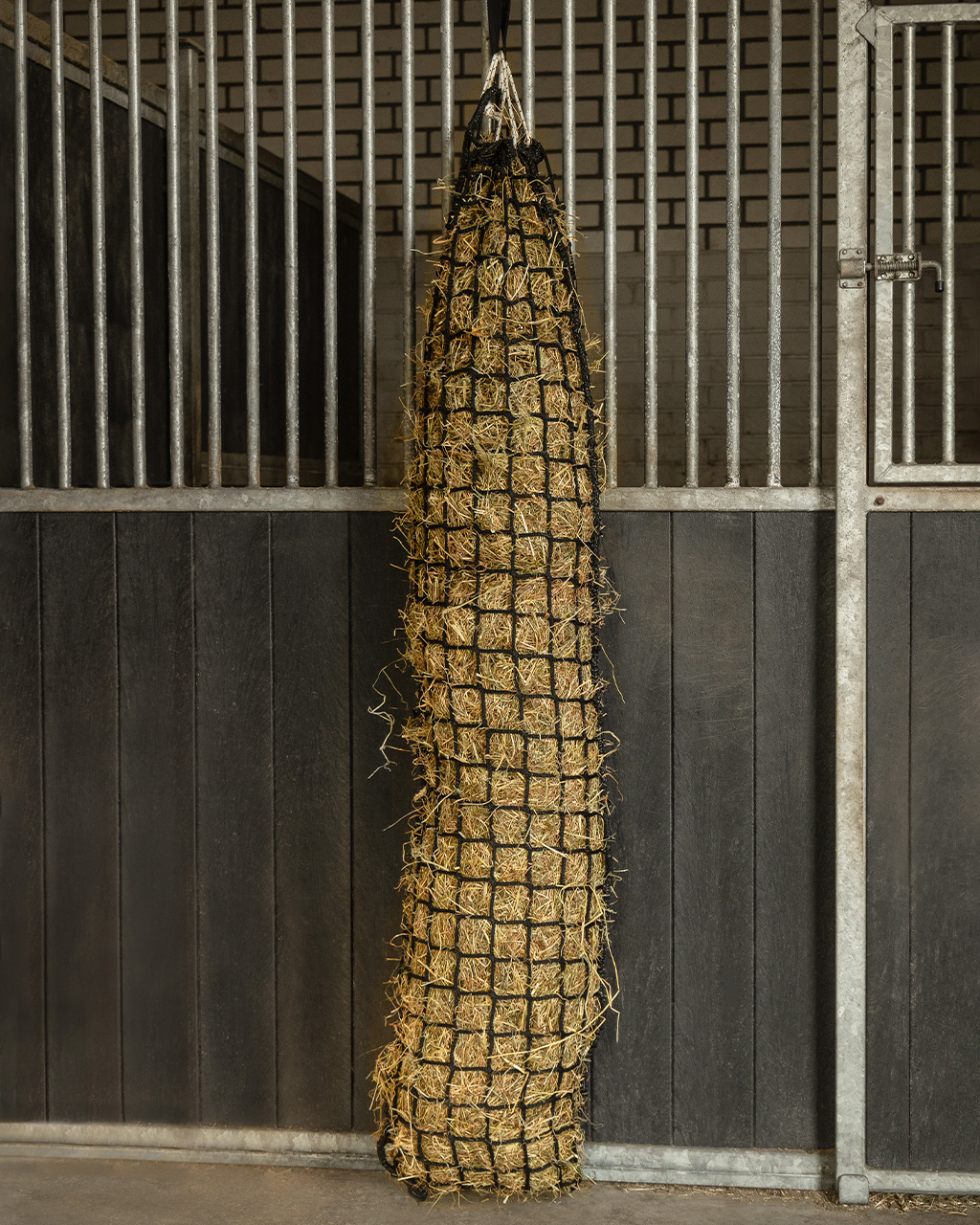  Extra dlouhá síť na seno QHP 50x180 cm - oka 6x6cm, černá