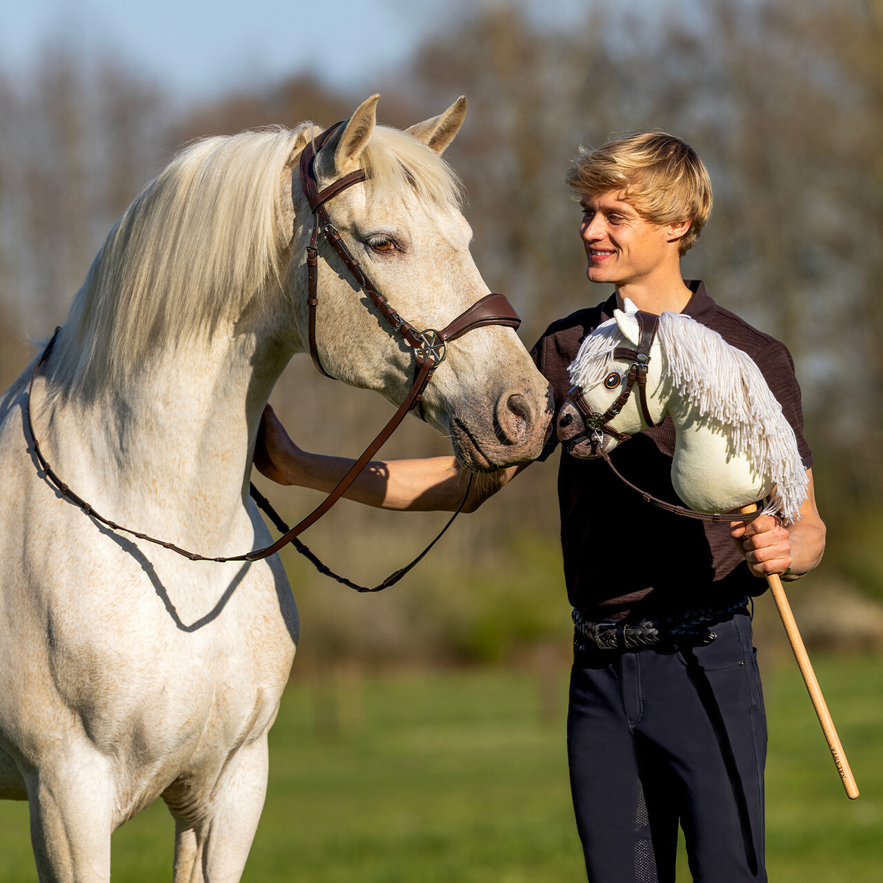 Bezudidlová uzdečka Nalanta Hobby horse hnědá