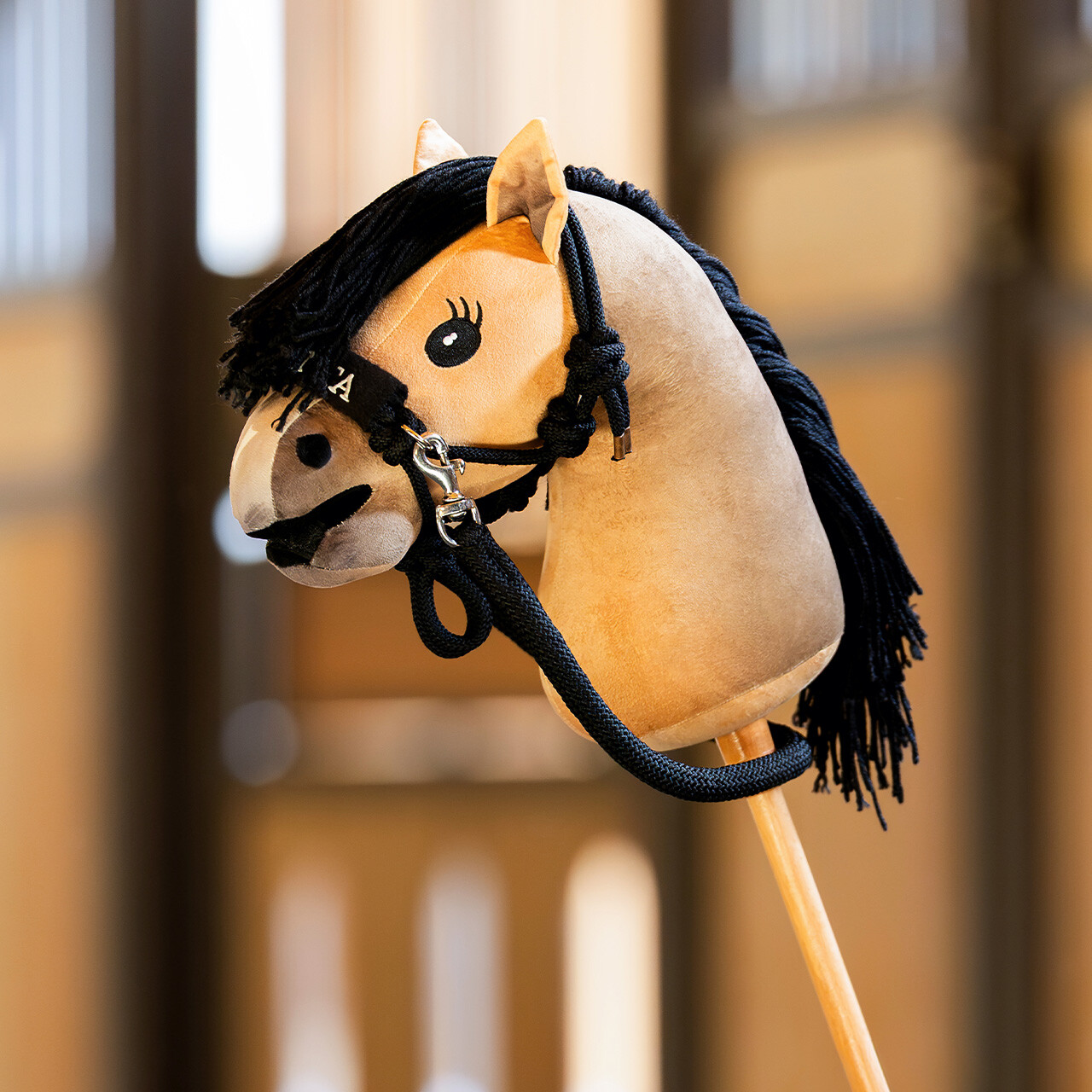 Provazová ohlávka s otěžemi Nalanta Hobby horse, černá